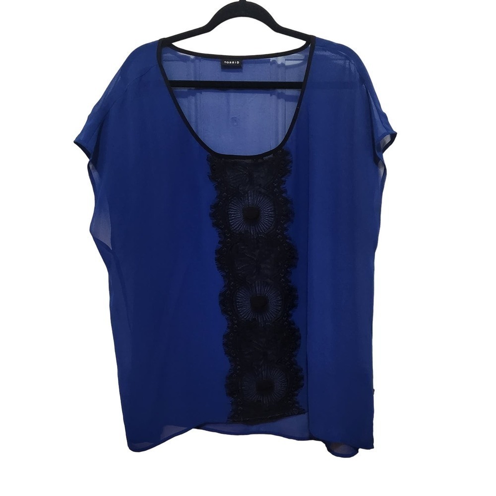Torrid
Sheer Blouse
Cap Sleeve 
Royal Blue & Black Embroidery  Size XL